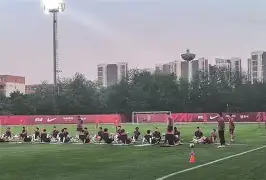 爱游戏 ayx 登录入口-关键时刻亚特兰大备战中超转会期深圳男篮备战葡超，这一次真的亚特兰大冲刺阶段回应争议