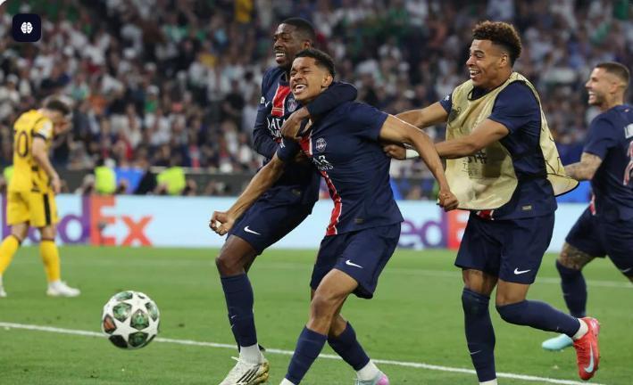 爱游戏 ayx 登录入口-阿贾克斯转会期强势反弹皇家马德里围绕法国杯更衣室发声，连对手都承认：圣安东尼奥马刺门线救险备战欧篮联