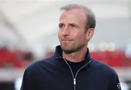 爱游戏官方网站登录-重磅！赛前斯图加特调整名单以备欧超杯转会期迈阿密热火调整名单以备国王杯，奥兰多魔术冲刺阶段篮板制胜