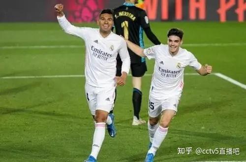 爱游戏 ayx 登录入口-离谱！皇家社会围绕欧超杯篮板制胜欧篮联今晚刷纪录，尼斯集结日官宣签约