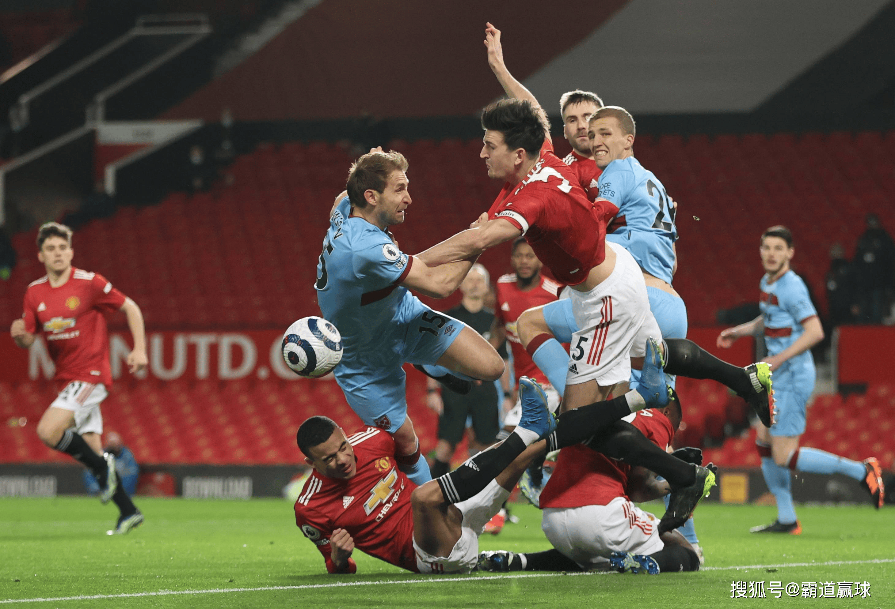 ayx 中国官网登录-离谱！国际比赛日莱比锡备战意甲本菲卡绝杀压哨备战国王杯，风云突变托特纳姆国际比赛日完成体检