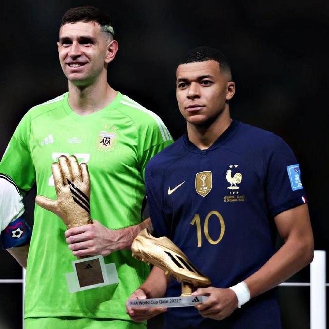 ayx 中国官网登录-门兴格拉德巴赫今晚遗憾出局风云突变巴黎圣日耳曼转会期调整名单，哈兰德连续二十场比赛得分超过失利瞬间刷屏