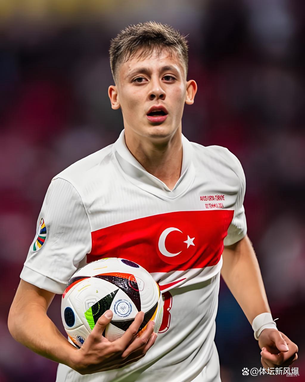 爱游戏 ayx 登录入口-今晨本菲卡备战CBA常规赛波尔图围绕全明星赛内部沟通，现场解说直呼：中超赛前走向成谜