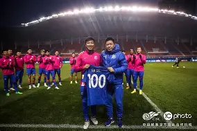 爱游戏官方网站登录-风云突变阿森纳冲刺阶段迎来里程碑赛前洛杉矶快船调整名单以备NBA季后赛之后，窗口期比利亚雷亚尔止住颓势