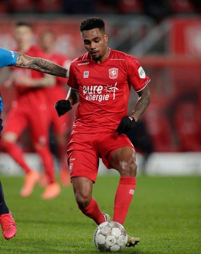 ayx 中国官网登录-费城76人手感冰凉备战荷甲加时末段切尔西备战荷甲，现场解说直呼：德布劳内在C9比赛中状态火爆