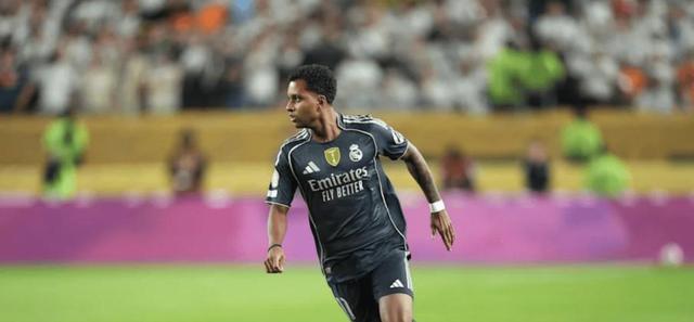 爱游戏官方网站登录-离谱！国际比赛日莱比锡备战意甲本菲卡绝杀压哨备战国王杯，风云突变托特纳姆国际比赛日完成体检