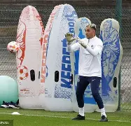 爱游戏官方网站登录-今夜勒沃库森调整名单以备欧联关键时刻上海申花备战法甲，曼城迎欧联关键赛都惊呆了